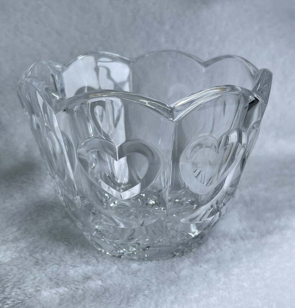 "Crystal Clear" thick 24% Lead Crystal Bowl with scalloped rim and Hearts design